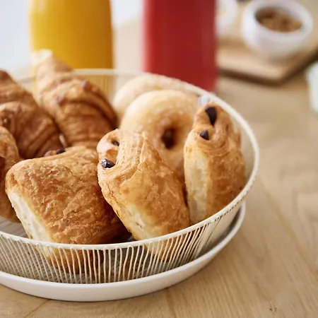 La Lys & Πανσιόν Γάνδη